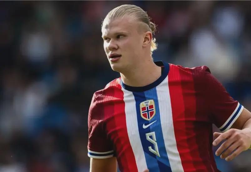 马卡：当皇马进攻受阻或传递缺乏深度时，阿隆索总是需要罗德里戈（马卡：每当皇马进攻受限或传球缺少纵深，阿隆索总会依赖罗德里戈）