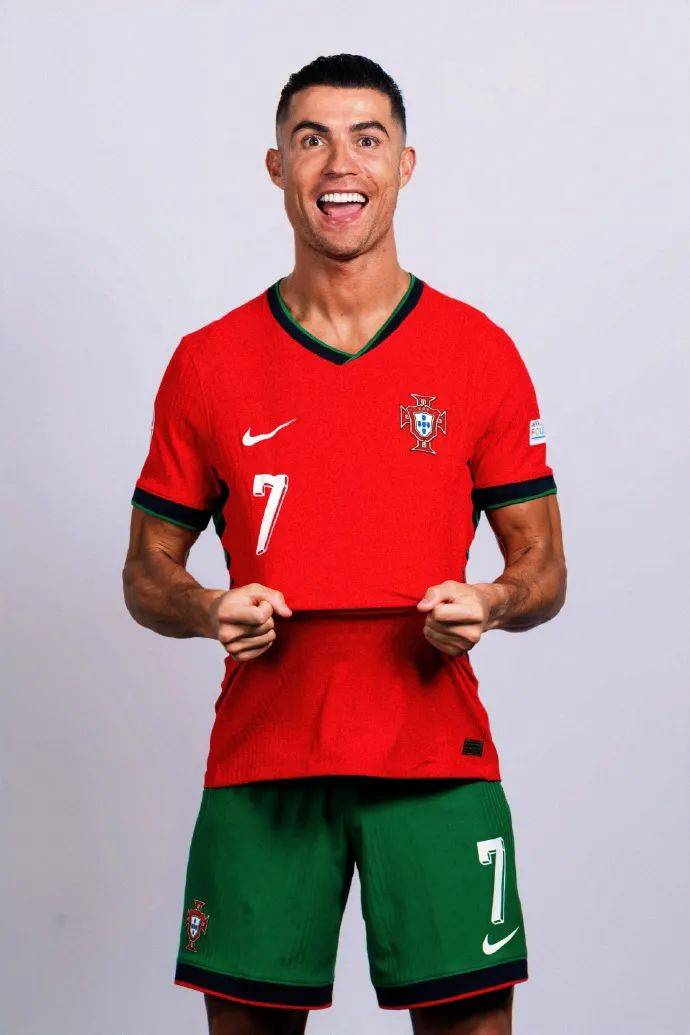 巴特勒18+6+7完爆爵士核心，库里31分对飙乔治，勇士主场静待火箭