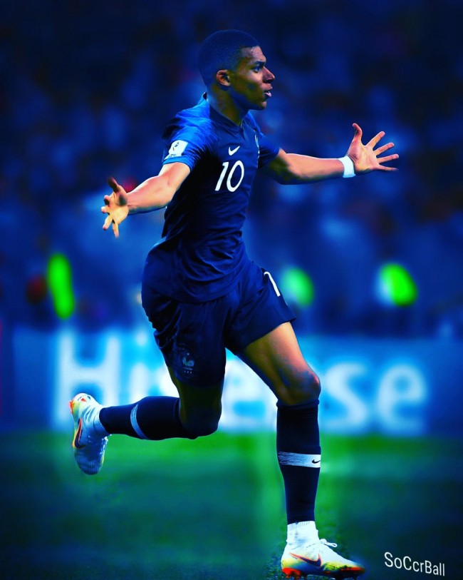 皇马因战术分歧和防守问题表现不稳定，哈维·阿隆索与球员矛盾缓和但压力仍大，需加速抢分以夺冠。