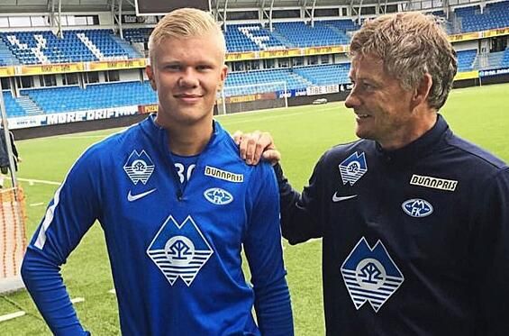 都体：邓弗里斯可能继续缺席与马竞比赛；泽林斯基已参加合练