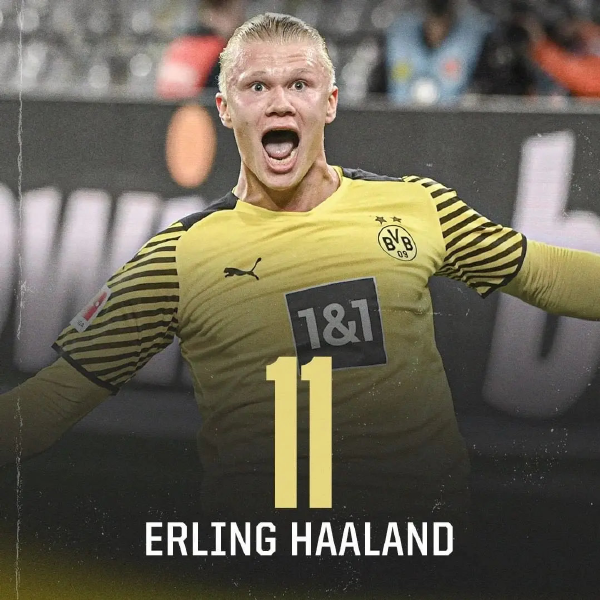 法兰克福球迷诺坎普燃放焰火投掷玻璃杯