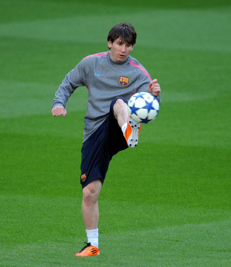 挥杆神州！2025燕之屋高尔夫嘉年华盛大启幕，高球英豪逐鹿果岭