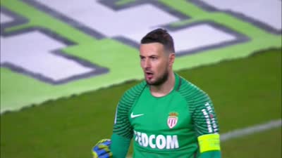 TA：孔帕尼相较图赫尔谦逊很多，不会对高层、球员评头论足