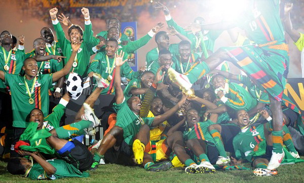 电讯报：曼联执意追求谢什科的做法显得有些奇怪