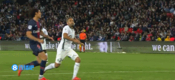 哈登：现如今每个人都在用后撤步，这绝对是我引以为傲的一点