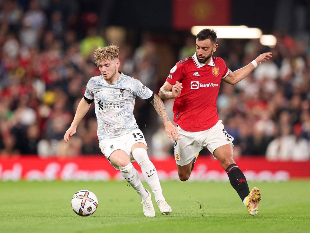 助罗马升至意甲榜首，斯维拉尔达成罗马生涯100场里程碑