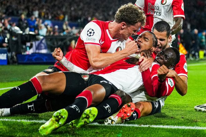 门将成最大主角，连续神扑吓傻对手